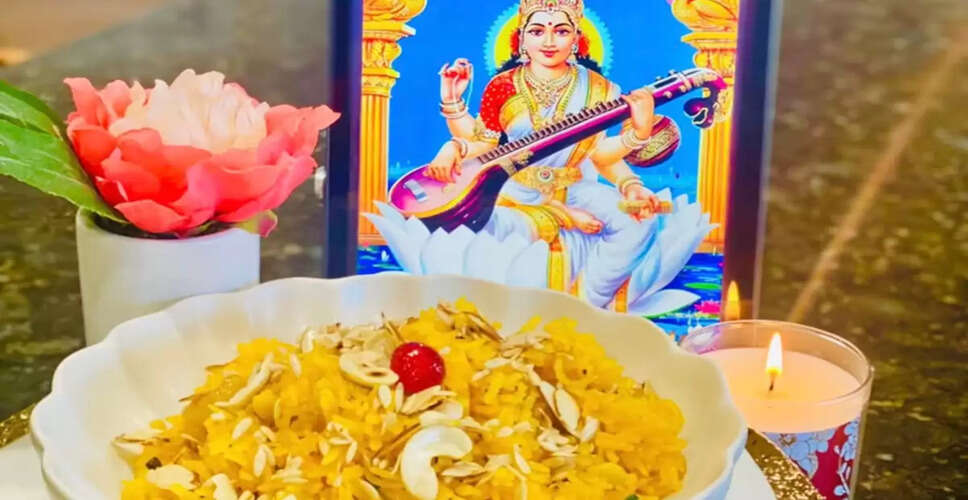 Delicious Yellow Sweet Rice Recipe for Basant Panchami