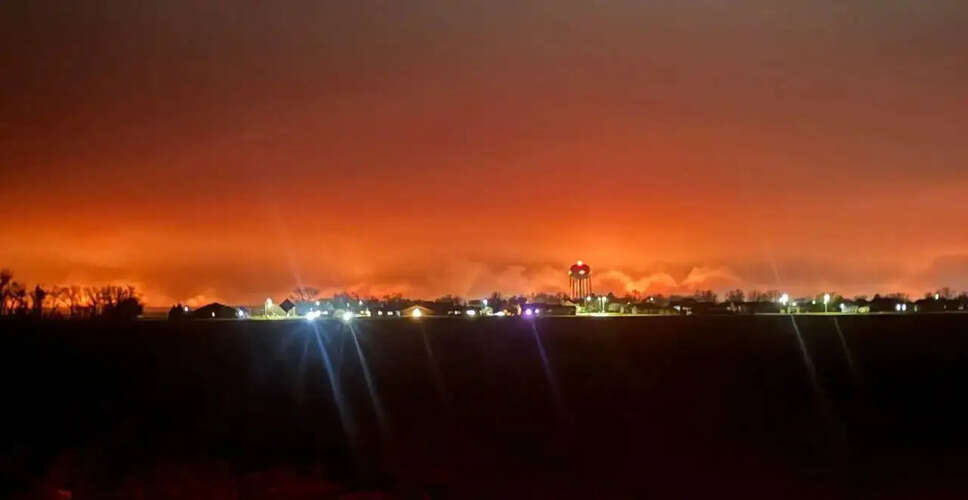 Urgent Evacuation Ordered in Farnam, Nebraska Due to Wildfire Threat