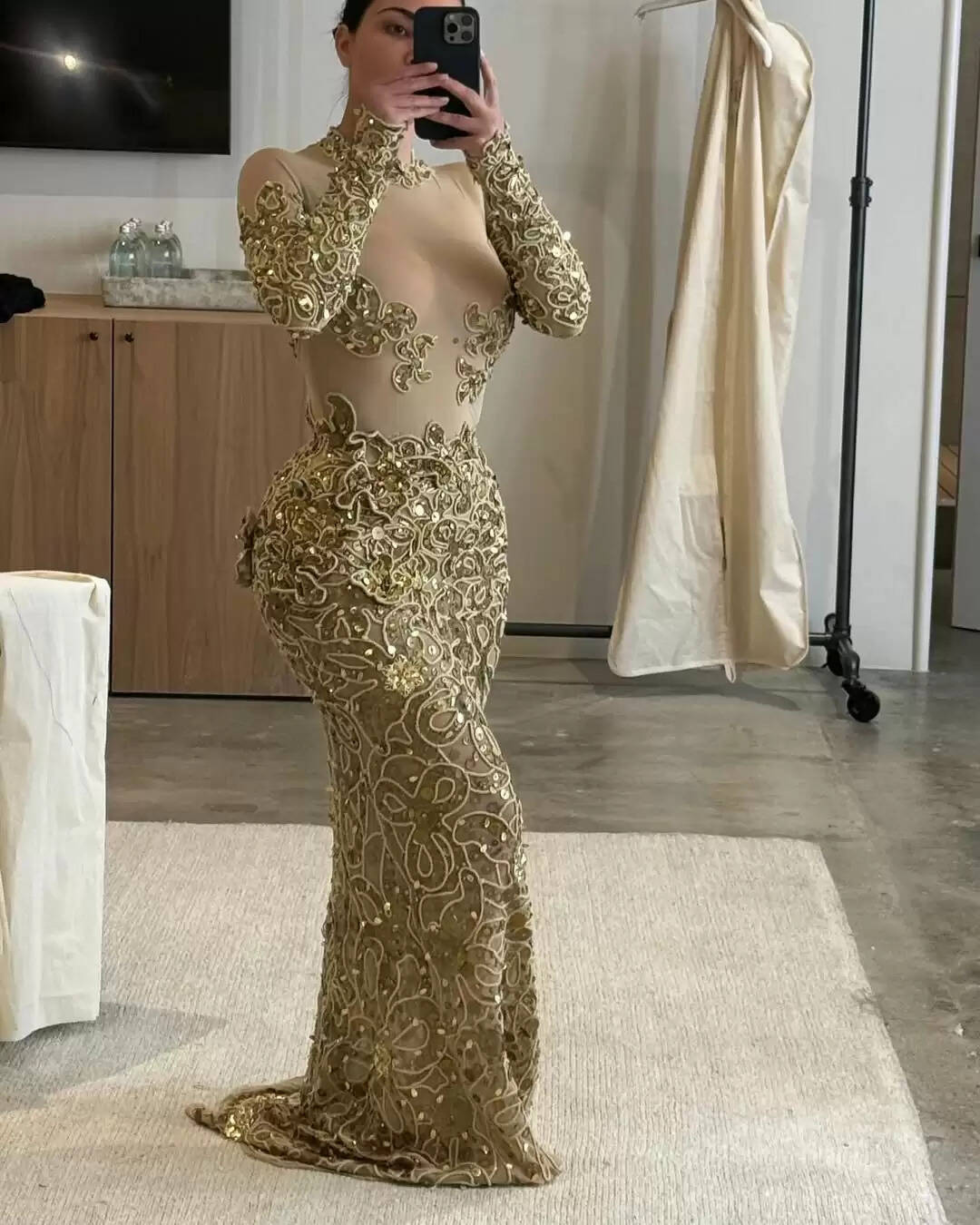 Kim Kardashian's Stunning Wardrobe Reveal: A Peek Inside Her Fashion Choices!