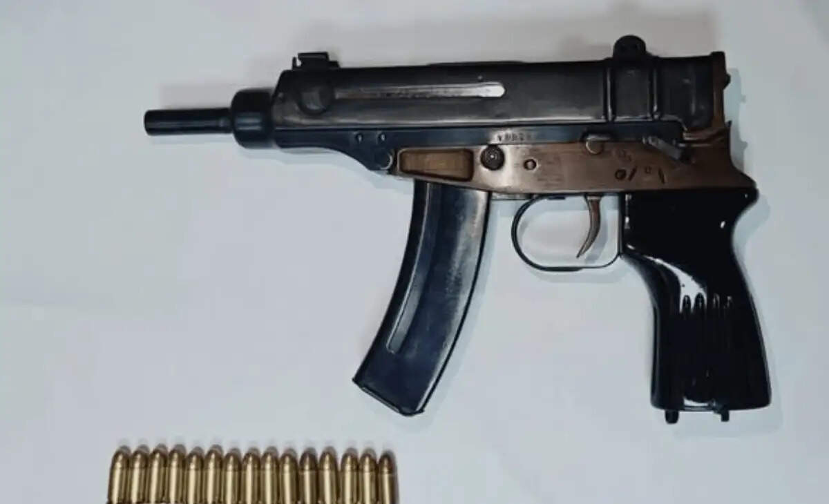 Delhi Police Uncovers Major Arms Smuggling Operation Linked to Pakistan and Bangladesh