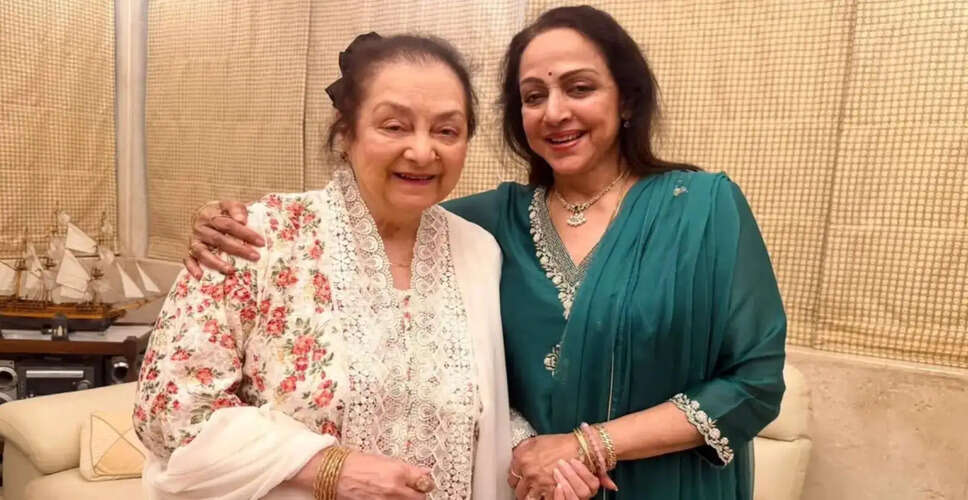 Saira Banu and Hema Malini Reunite in Heartwarming Tribute to Their Late Husbands