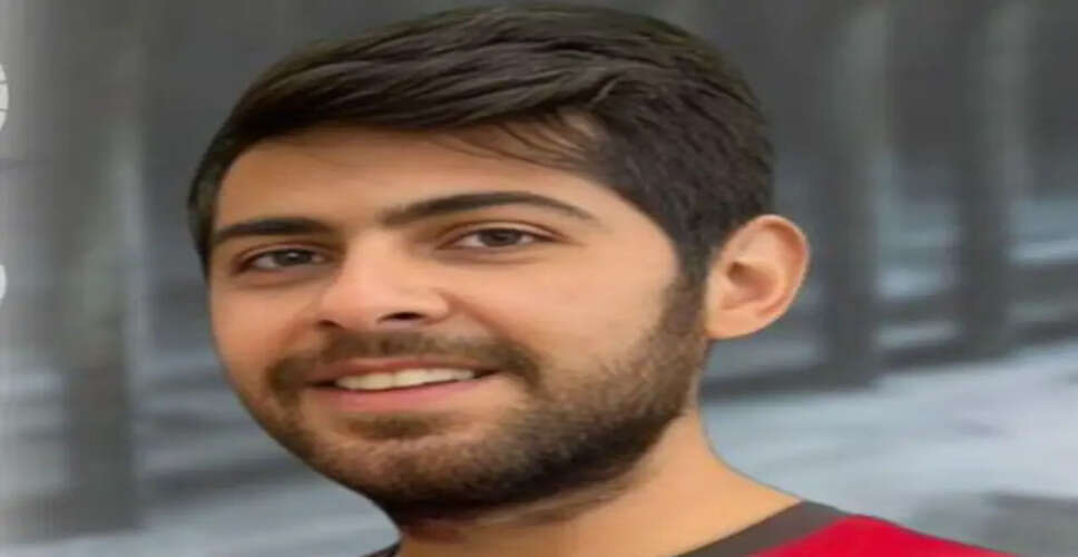 Concerns Rise Over Torture of Baha'i Prisoner in Iran