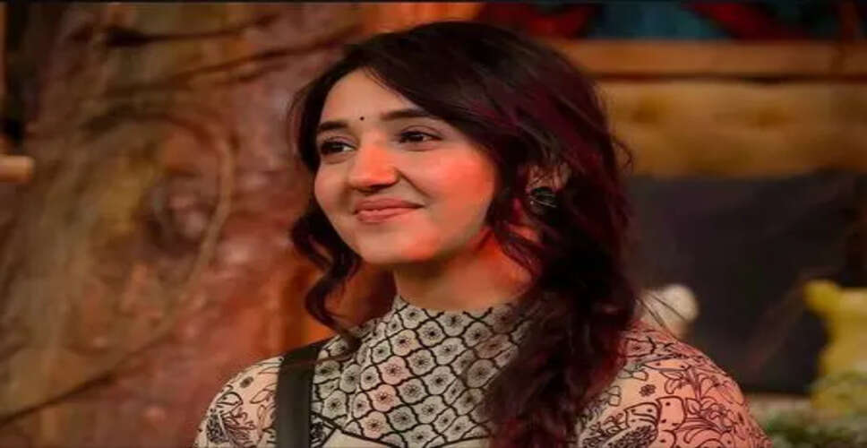 Ashnoor Kaur Responds to 'Selfish' Remarks from Bigg Boss 19