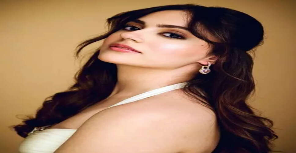 Aneet Padda Celebrates Zee Cine Awards Triumph with Heartfelt Tribute to Her Father