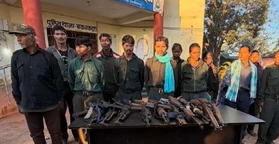 Notorious Naxalite Commander Surrenders with Weapons in Chhattisgarh