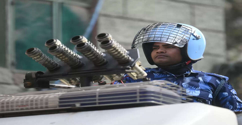 MCD's Demolition Drive at Turkman Gate Faces Challenges