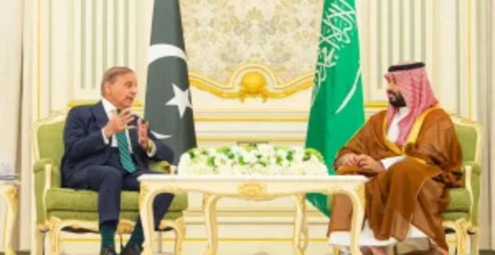 Saudi Arabia and Pakistan Forge Historic Defense Pact: What It Means for Regional Dynamics