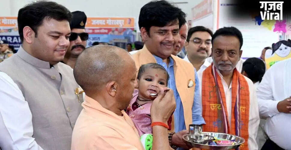 CM Yogi's Humorous Take on Ravi Kishan's Honorary Degree
