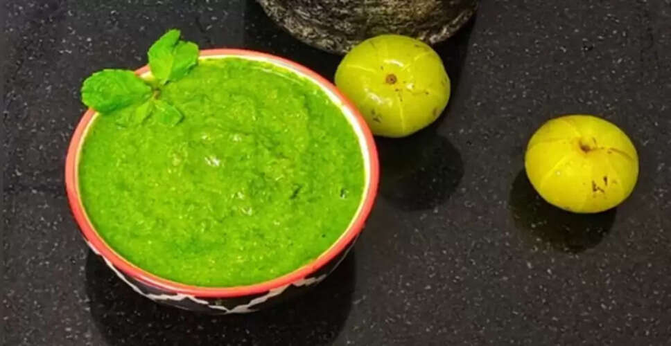 Delicious Amla Chutney Recipe for a Healthy Winter