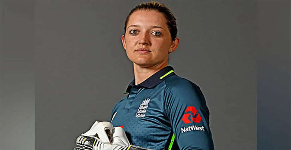 Sarah Taylor Makes History as England Men's Test Fielding Coach