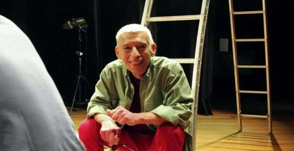Brazilian Filmmaker Orlando Senna Passes Away at 86: A Legacy of Social Commentary