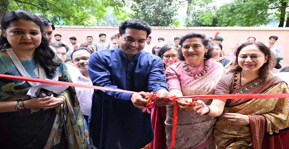 FLO Job Fair 2025 Launched by Delhi's Art and Culture Minister