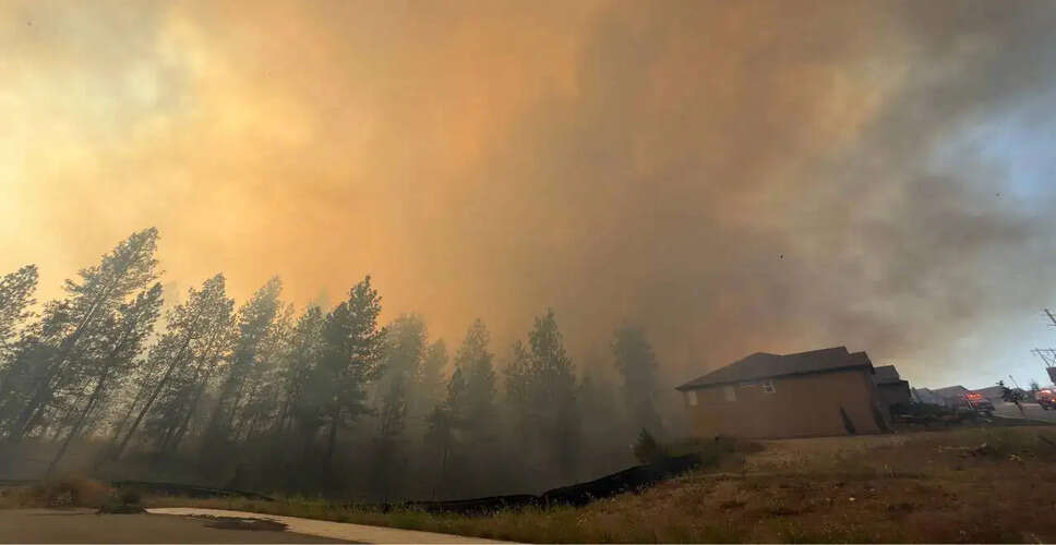 Wildfire in Spokane Forces Evacuations as Firefighters Struggle to Contain Blaze