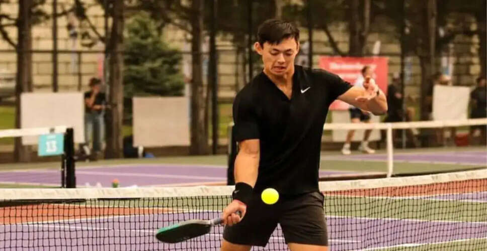 Effective Strategies to Counter Aggressive Pickleball Players