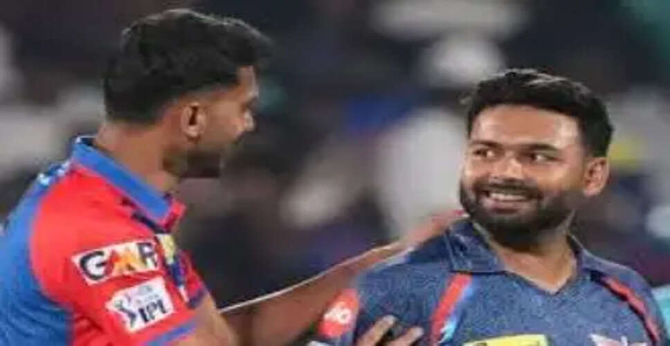 Delhi Capitals vs Lucknow Super Giants: Axar Patel Chooses to Bowl First in IPL Clash