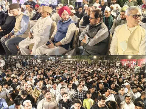 Tribute to Iran's Supreme Leader: A Commemorative Gathering in Delhi