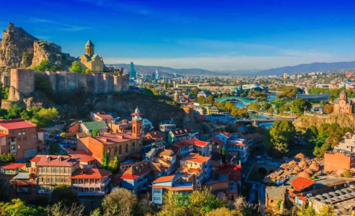 Discover Affordable Travel: Stunning Destinations That Won't Break the Bank