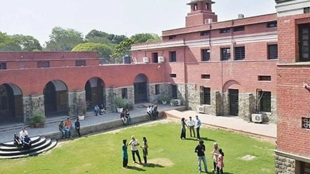 Delhi University Elections: What Issues Will Shape the DUSU Campaign This Year?