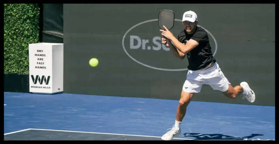 Mastering Kitchen Line Strategies for 3.5 DUPR Players