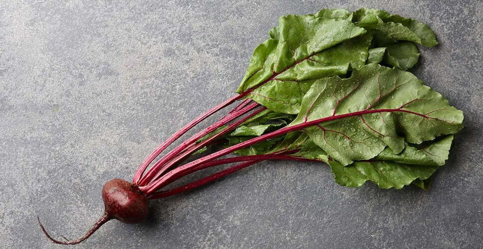 Health Benefits of Beet Greens You Shouldn't Ignore