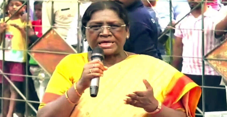 Controversy Erupts Over Security Lapses During President Murmu's Bengal Visit