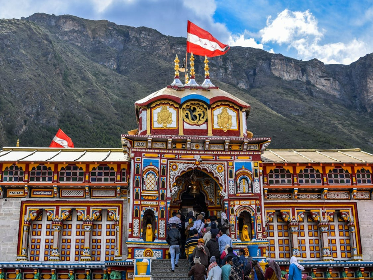 A Comprehensive Guide to Badrinath Dham Pilgrimage