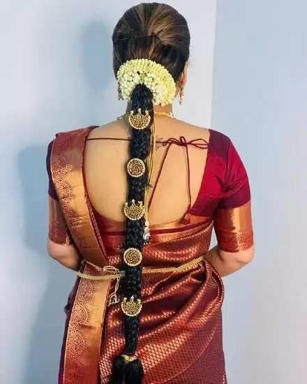 simple hairstyles for kasavu saree, onam special💞 Kerala kasavu Saree  hairstyles, simple saree looks - YouTube
