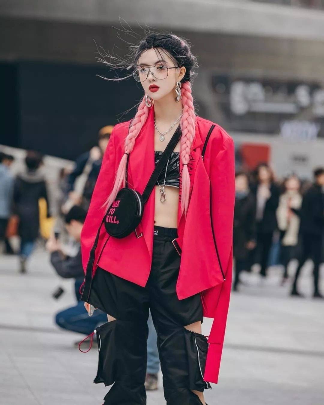 Korean Street Style: The Perfect Fusion of Tradition and Modern Fashion