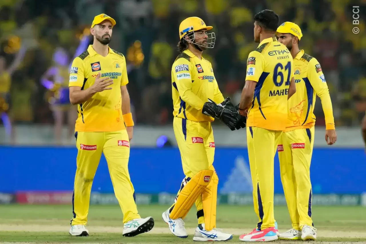 IPL 2024: Ruturaj Gaikwad's Assault on Mukesh Choudhary After CSK's Defeat to SRH: 'One Costly Over...'