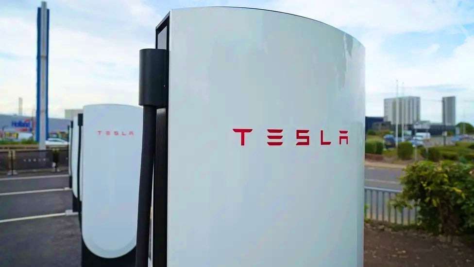 Tesla's V4 Superchargers with High Charging Speeds Are Popping Up All Over the US 
