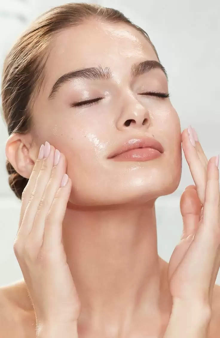 Home Spa Vibes: Unlock the Secrets of a Flawless Face Cleanse with These Expert Tips & Tricks