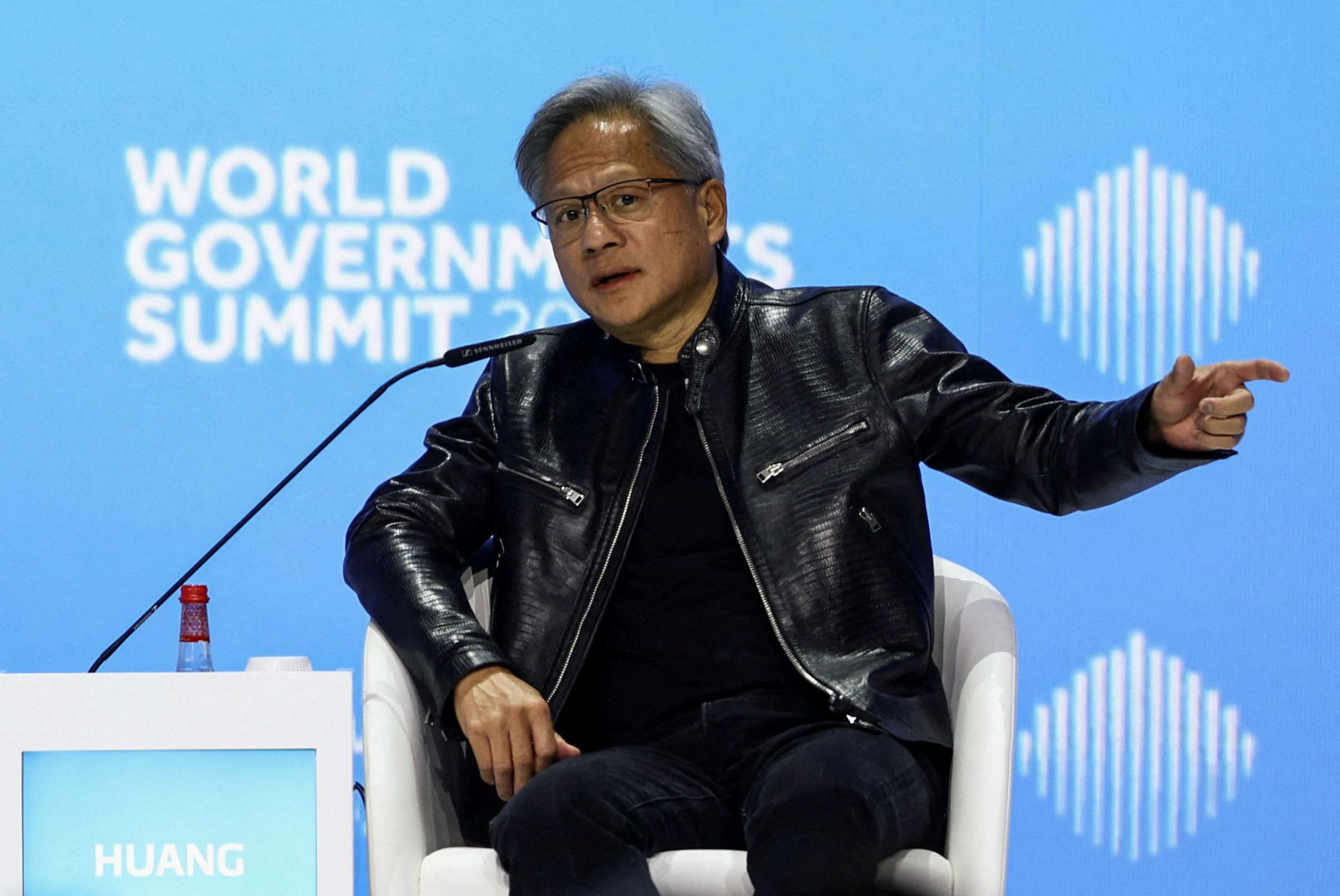 Nvidia CEO Calls for Independent AI Infrastructure in Nations; Addresses Overblown Concerns