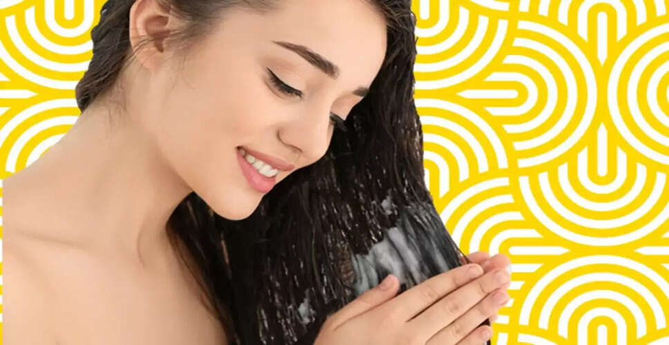 Hot Oil vs. Deep Conditioning Decoding the Secrets to Healthy Hair