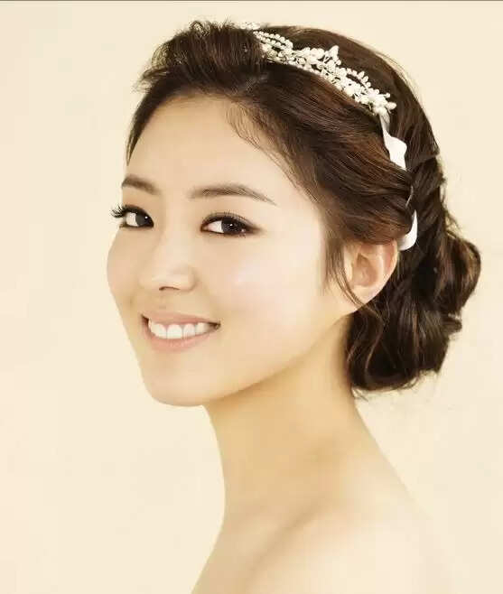 Headband Ponytail