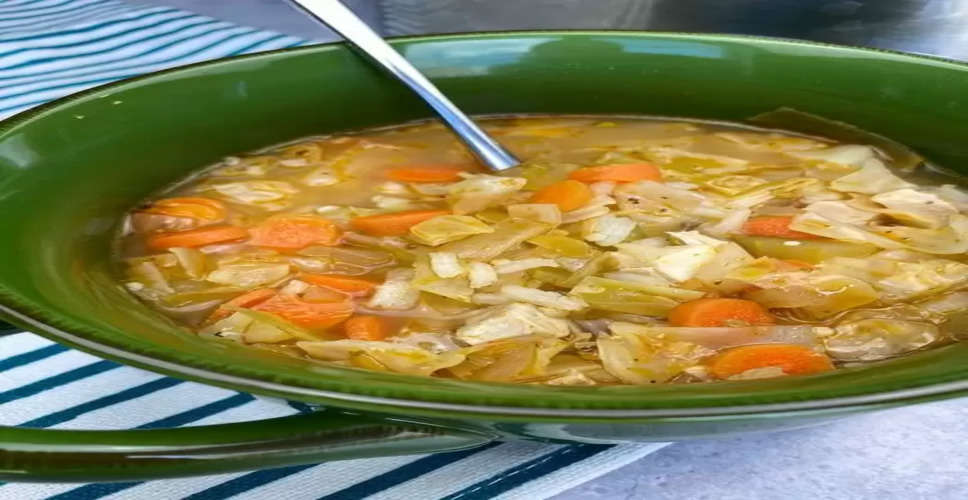 "The Cabbage Soup Diet: Can a Bowl of Soup a Day Really Help You Lose Weight?"