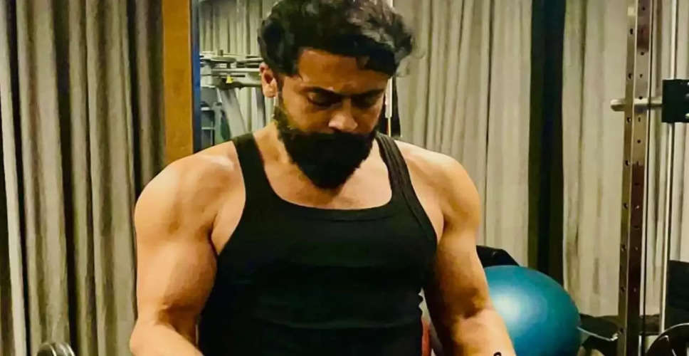 "Unveiling Suriya's New Look: Actor's Viral Photo Showcases His Striking Transformation for 'Kanguva'"