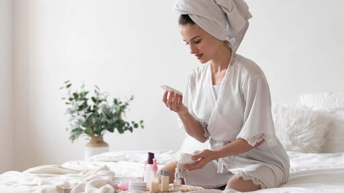 Combating Thin Undereye Skin: Effective Solutions for a Youthful Gaze