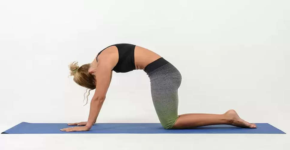 Free Yourself from Upper Back Pain: Discover the 3 Best Yoga Poses for Relief