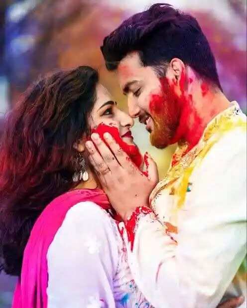 Holi 2024: First Holi as a Newlywed? Try These Tips to Make it Memorable!