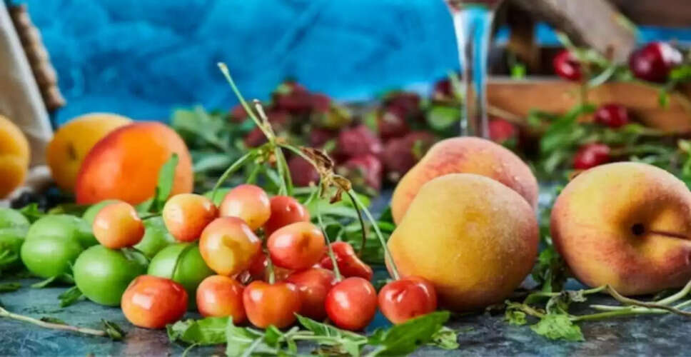 Stay Healthy in the Rain: 5&nbsp;Fruits That Act as Natural Allies Against High Blood Sugar During Monsoon