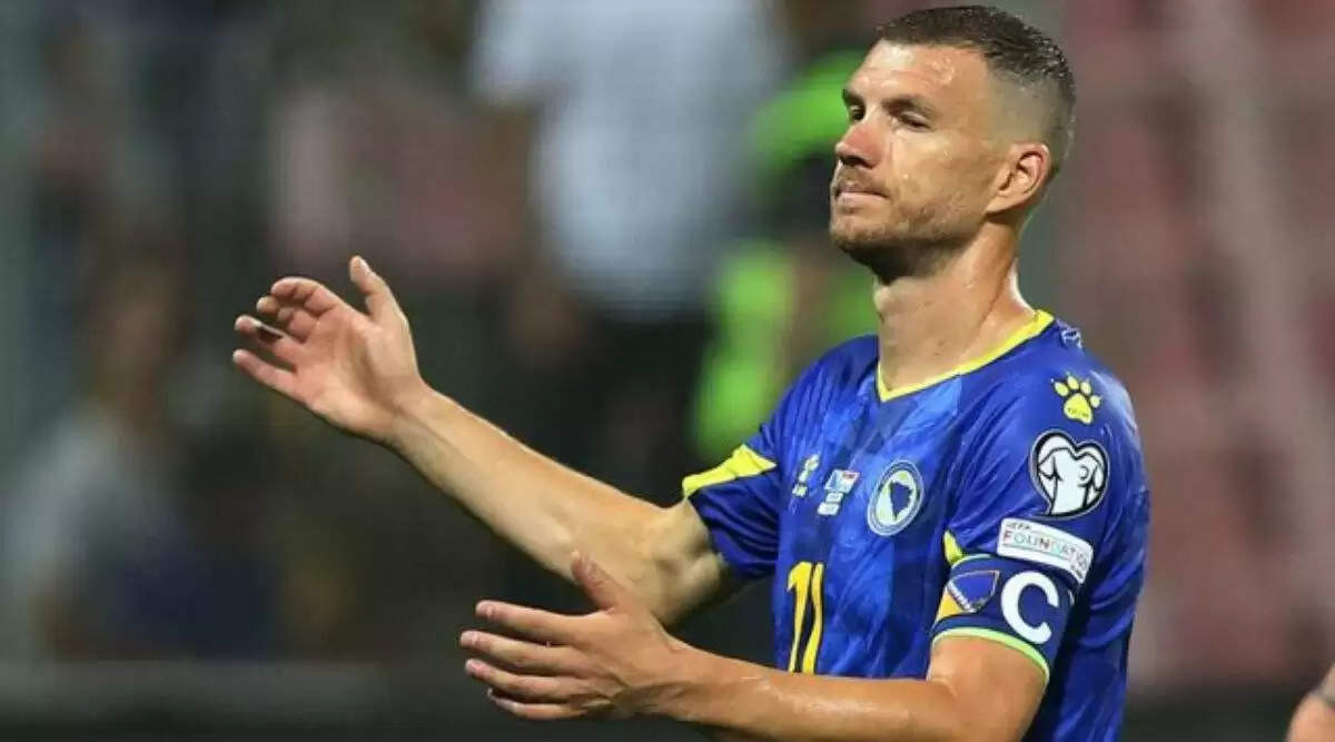 Fenerbahce's Bold Move: Edin Dzeko Joins the Squad on a Free Transfer from Inter Milan